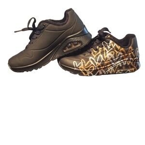 Skechers Black and Gold Women's Sneakers